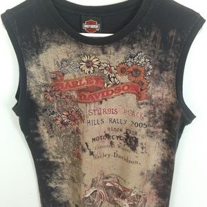 Sleeveless Harley Davidson shirt